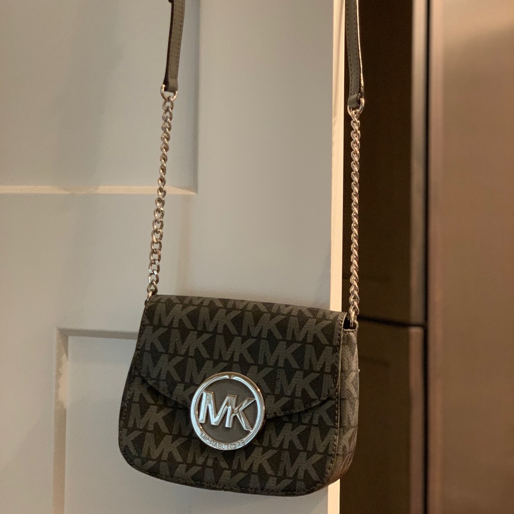 Michael Kors Crossbody